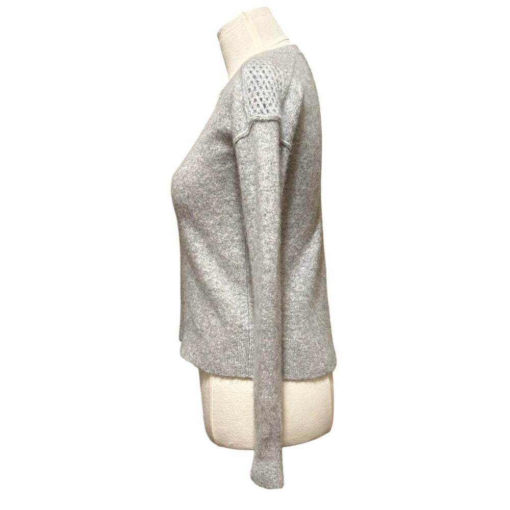 Griffen 100% Cashmere Crewneck Sweater Gray XS Textured Shoulder Detail - Picture 5 of 12
